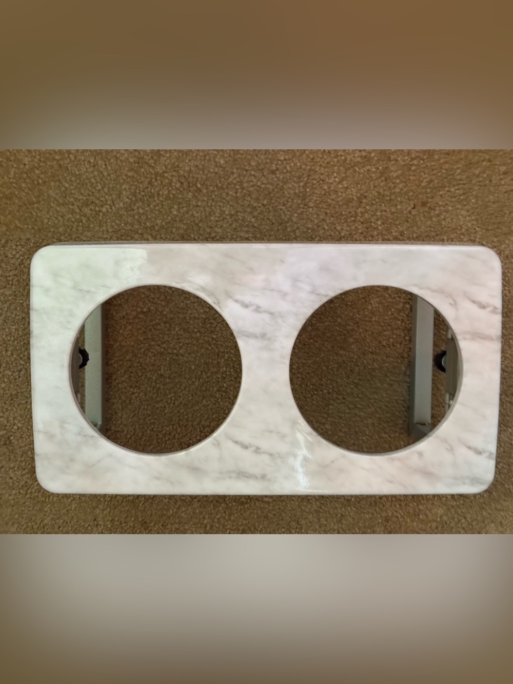 Marble-Effect Elevated Double Cat Bowl Feeder - White